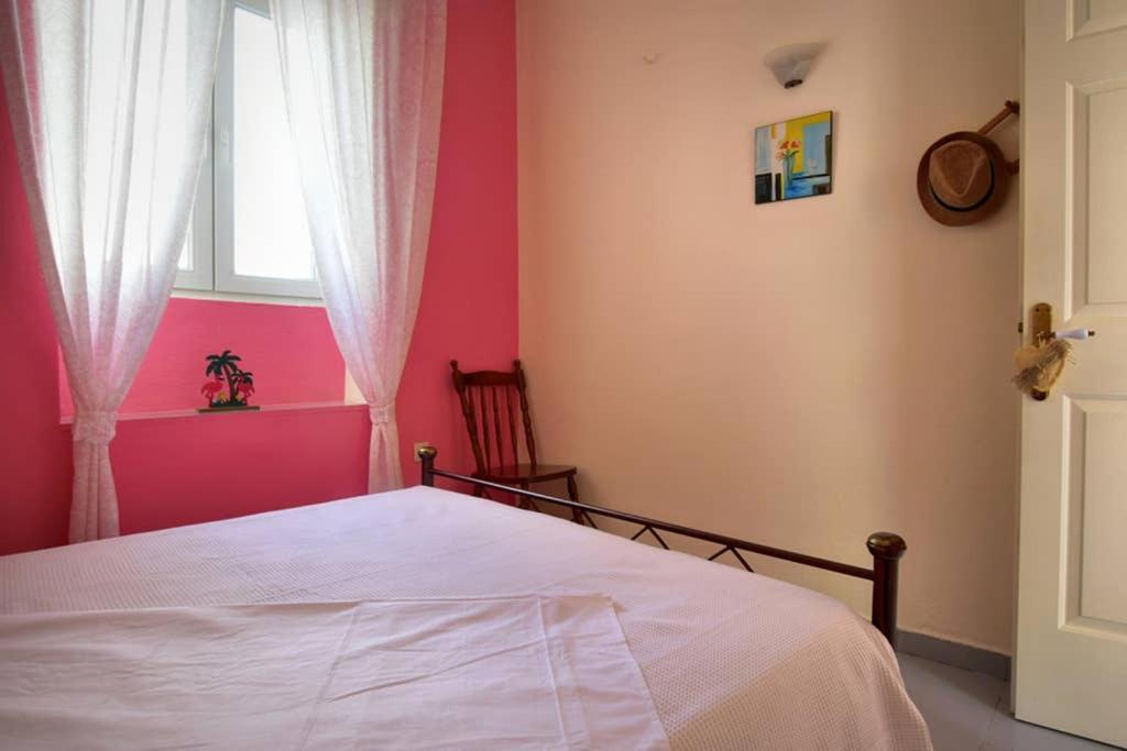 Nafsikas Apartment - Ipsos Beach ภายนอก รูปภาพ